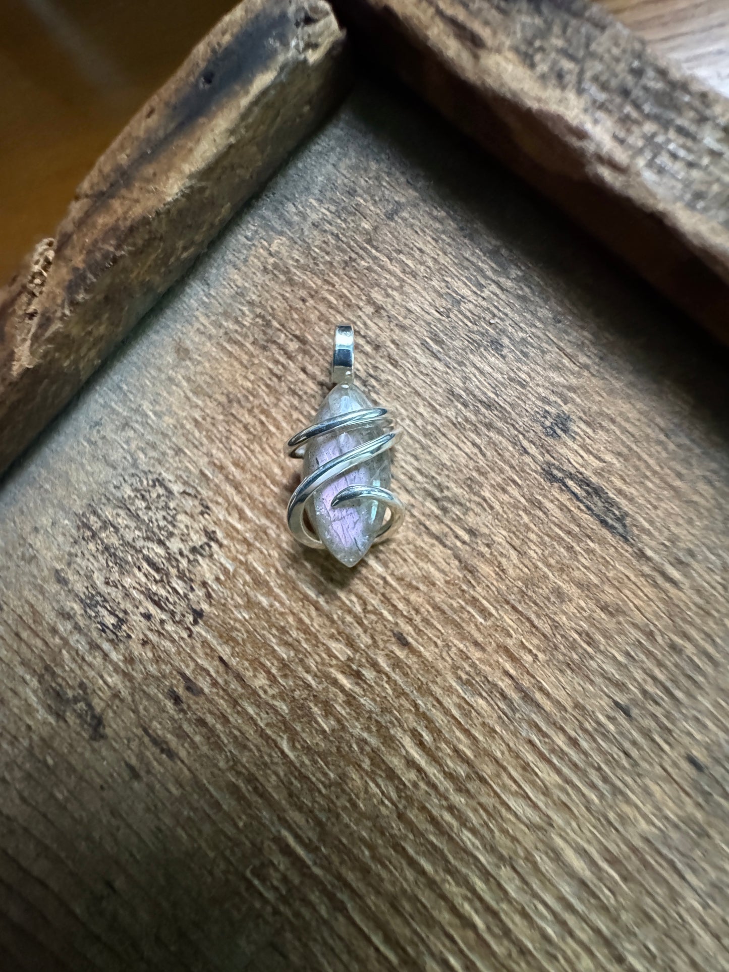 Pink labradorite in sterling silver pendant