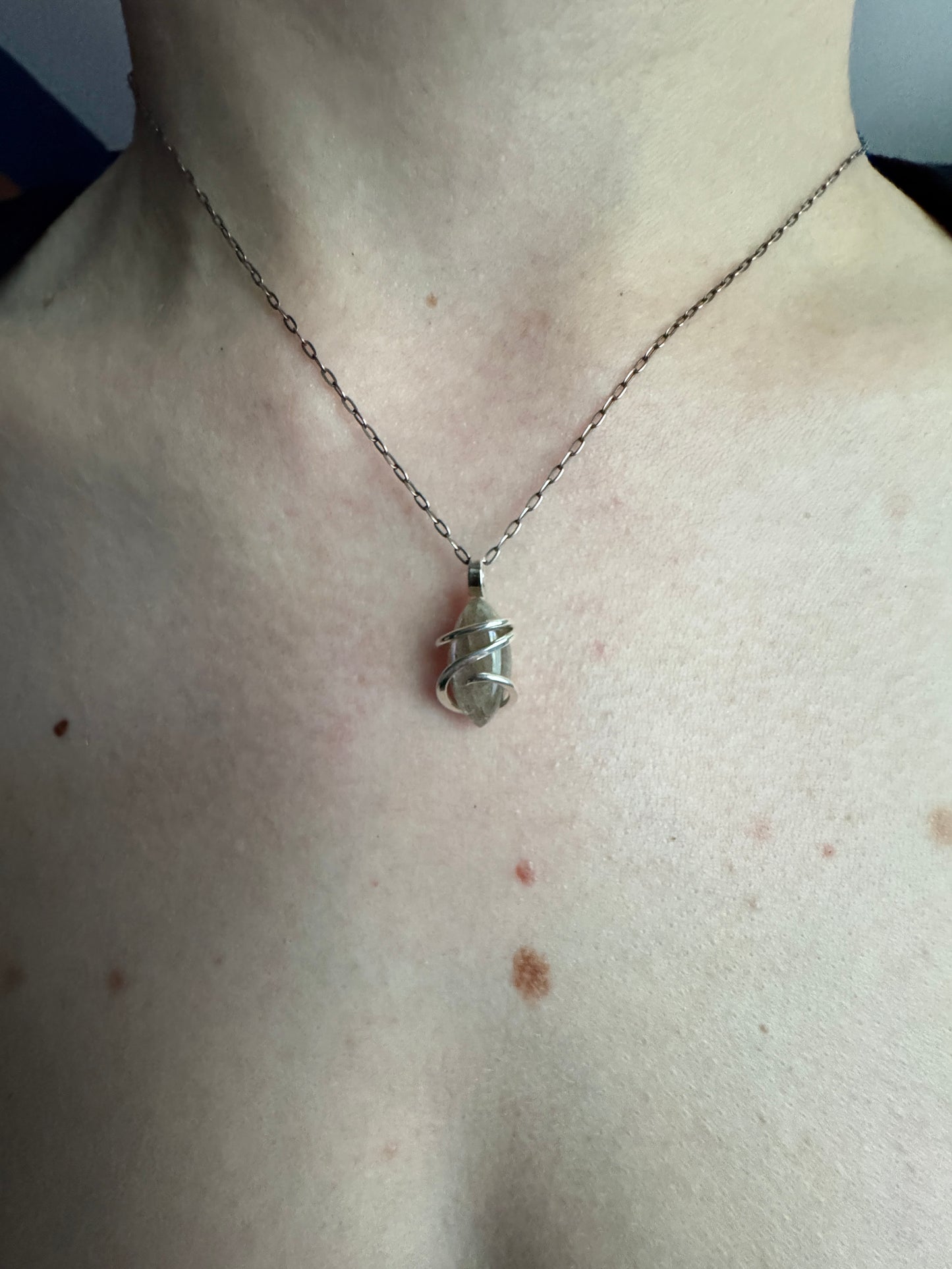 Pink labradorite in sterling silver pendant