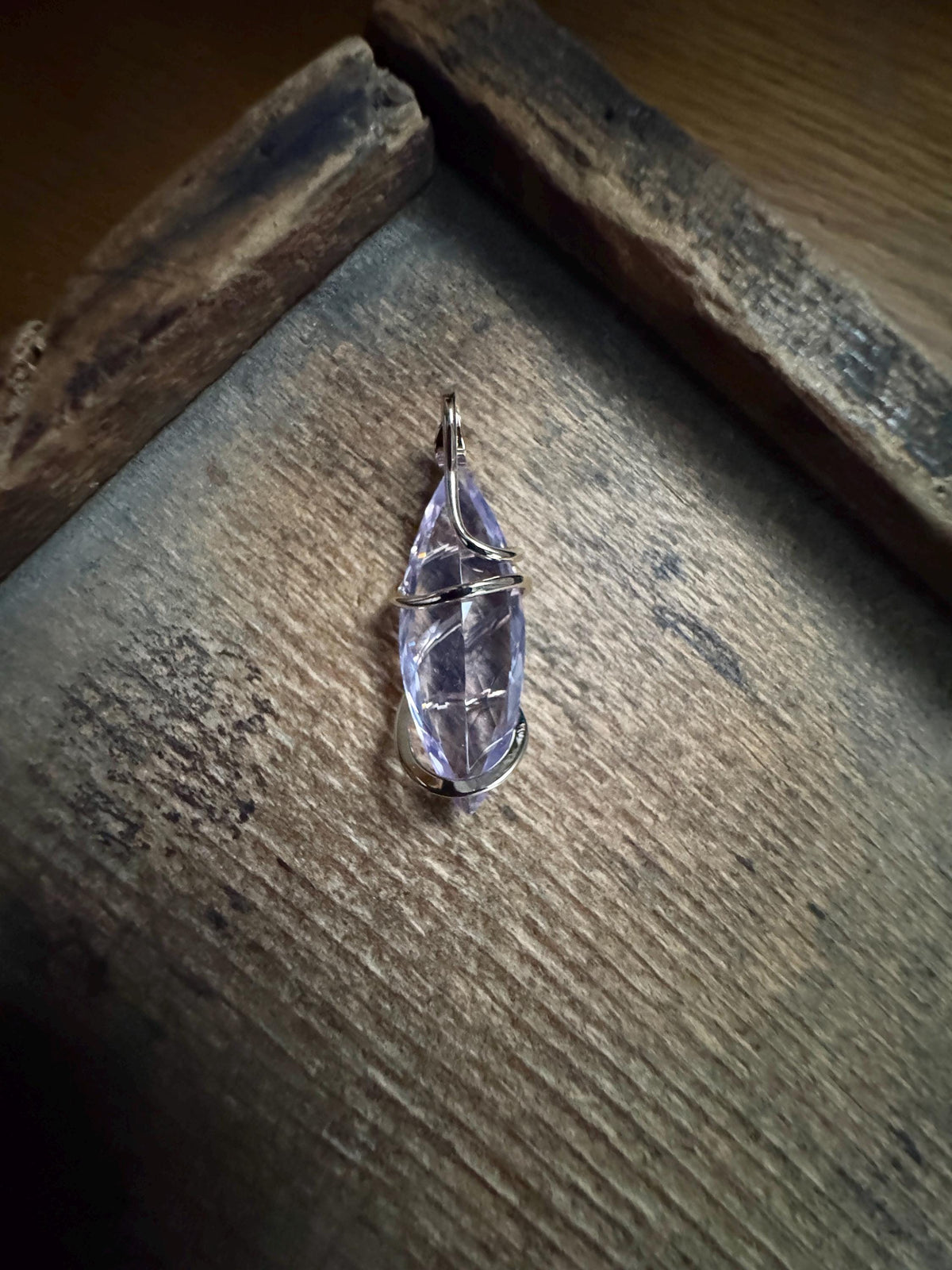 Faceted lavender quartz in 14k gold pendant