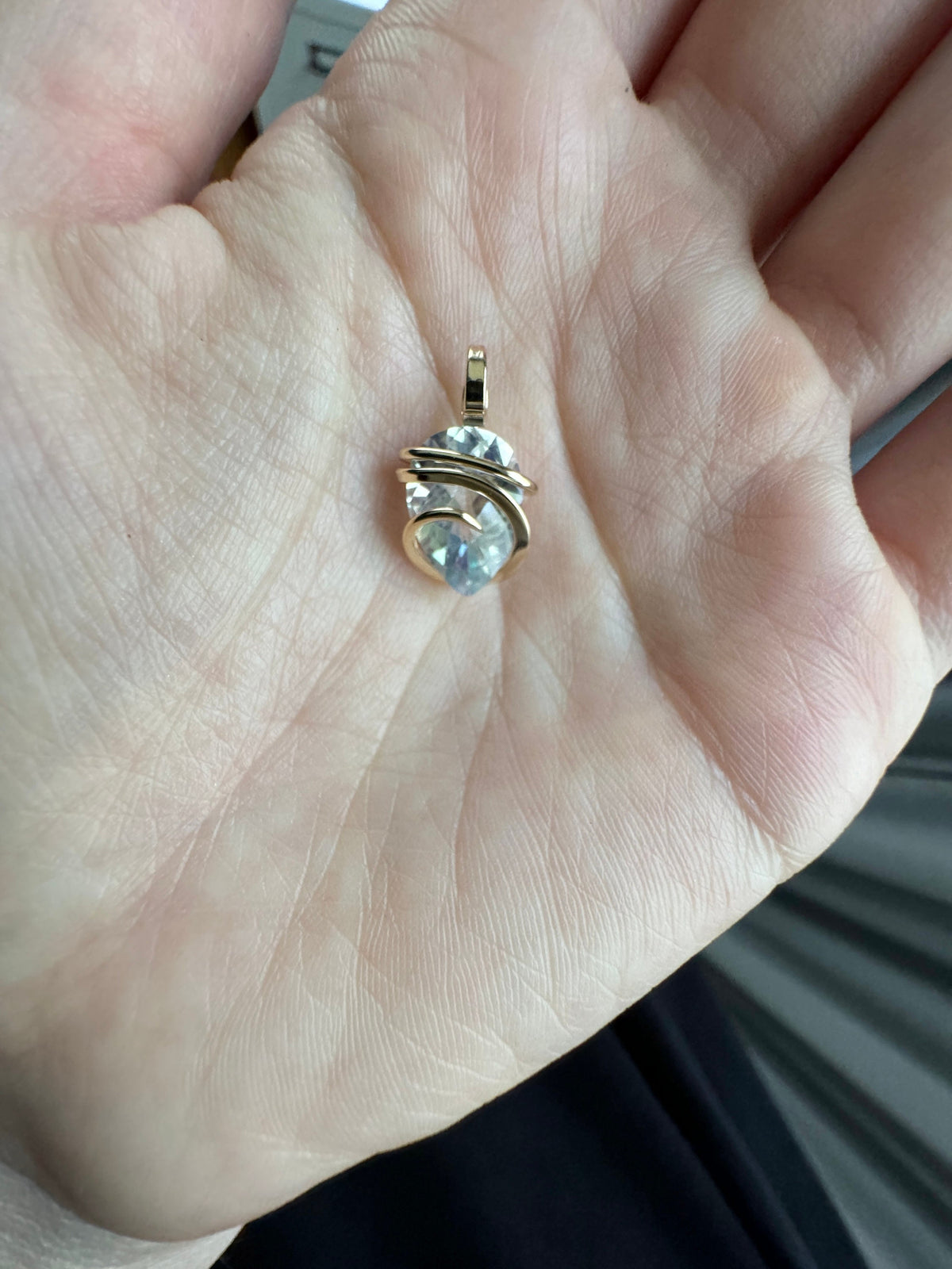 Mystic topaz in 14k gold pendant