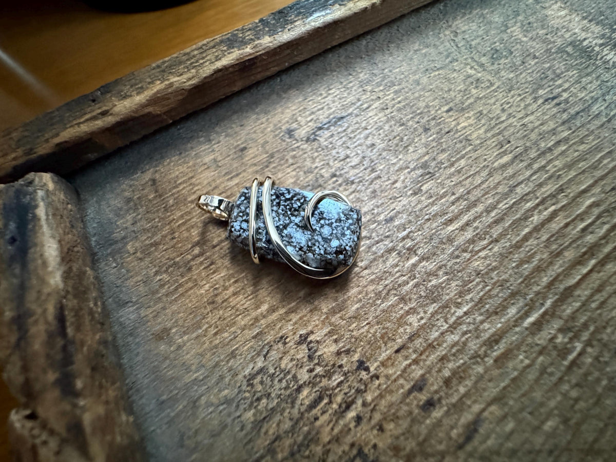 Fulgurite in 14k gold pendant