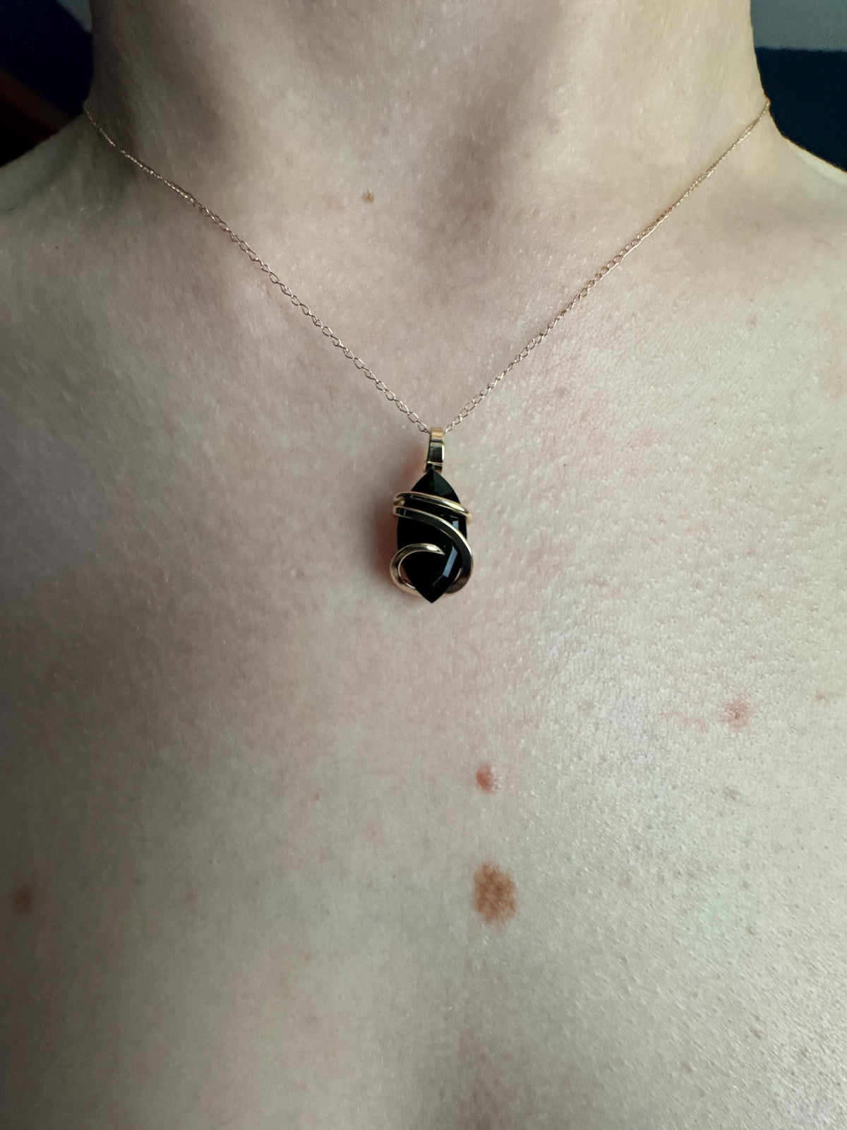 Mt St Helens obsidianite in 14k gold pendant
