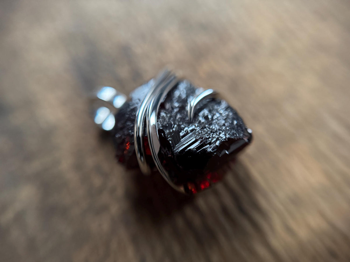 Garnet in sterling silver pendant