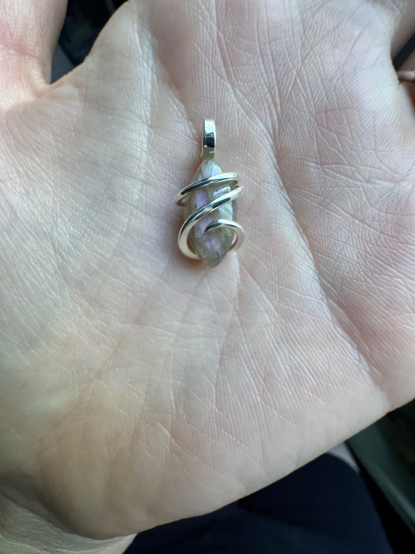 Pink labradorite in sterling silver pendant