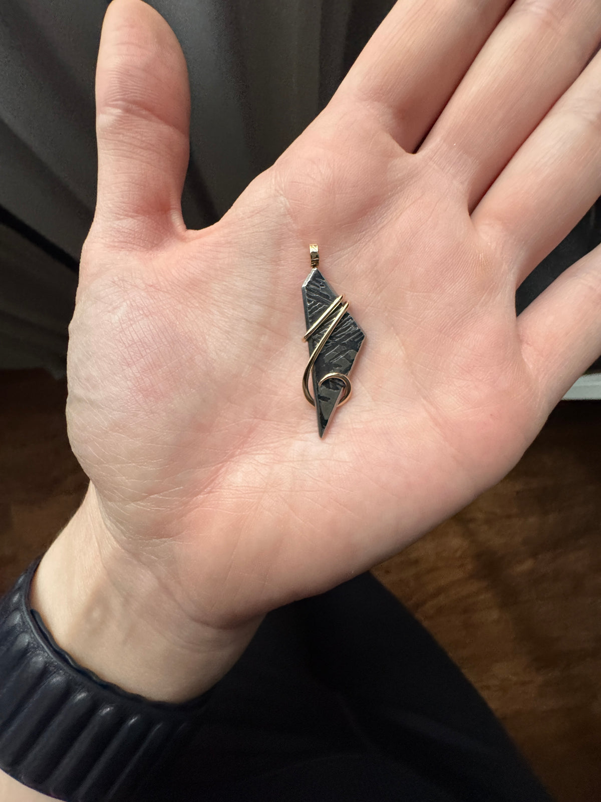 Meteorite in 14k gold pendant