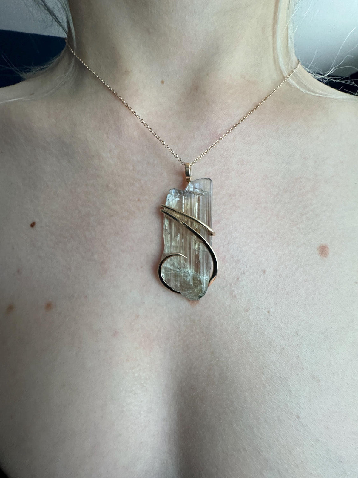 Diaspore in 14k gold pendant