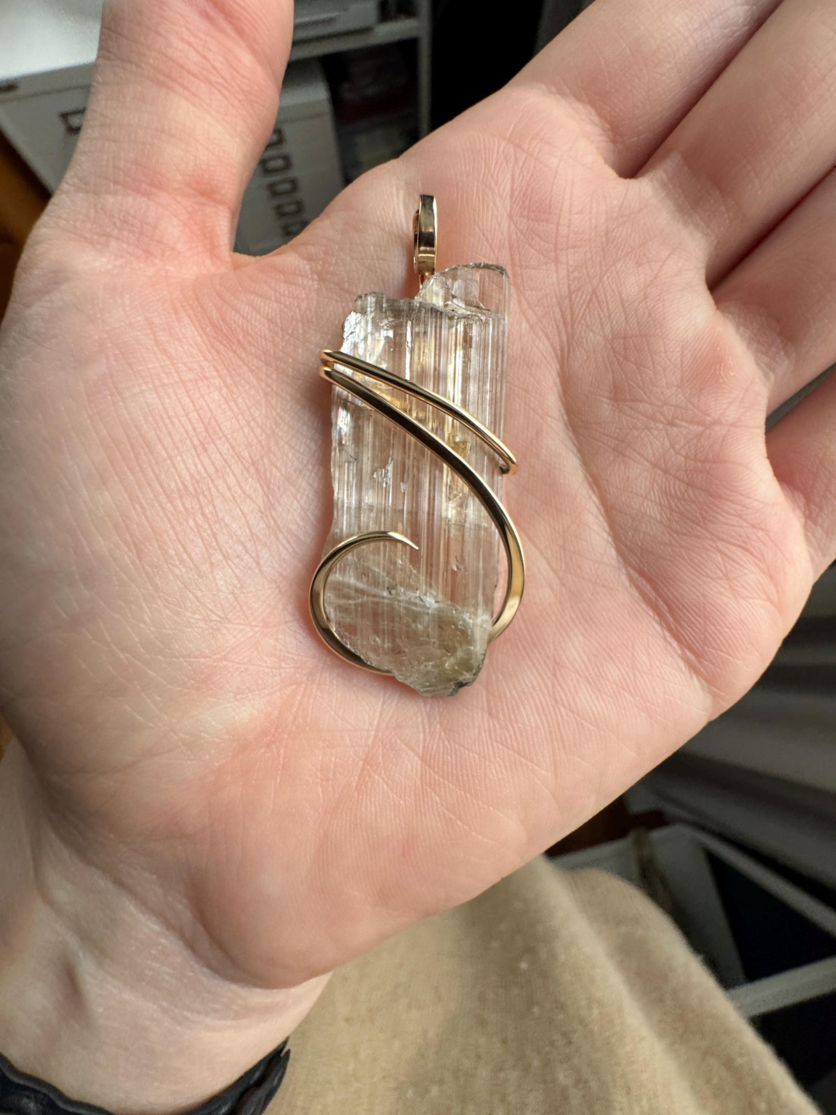 Diaspore in 14k gold pendant