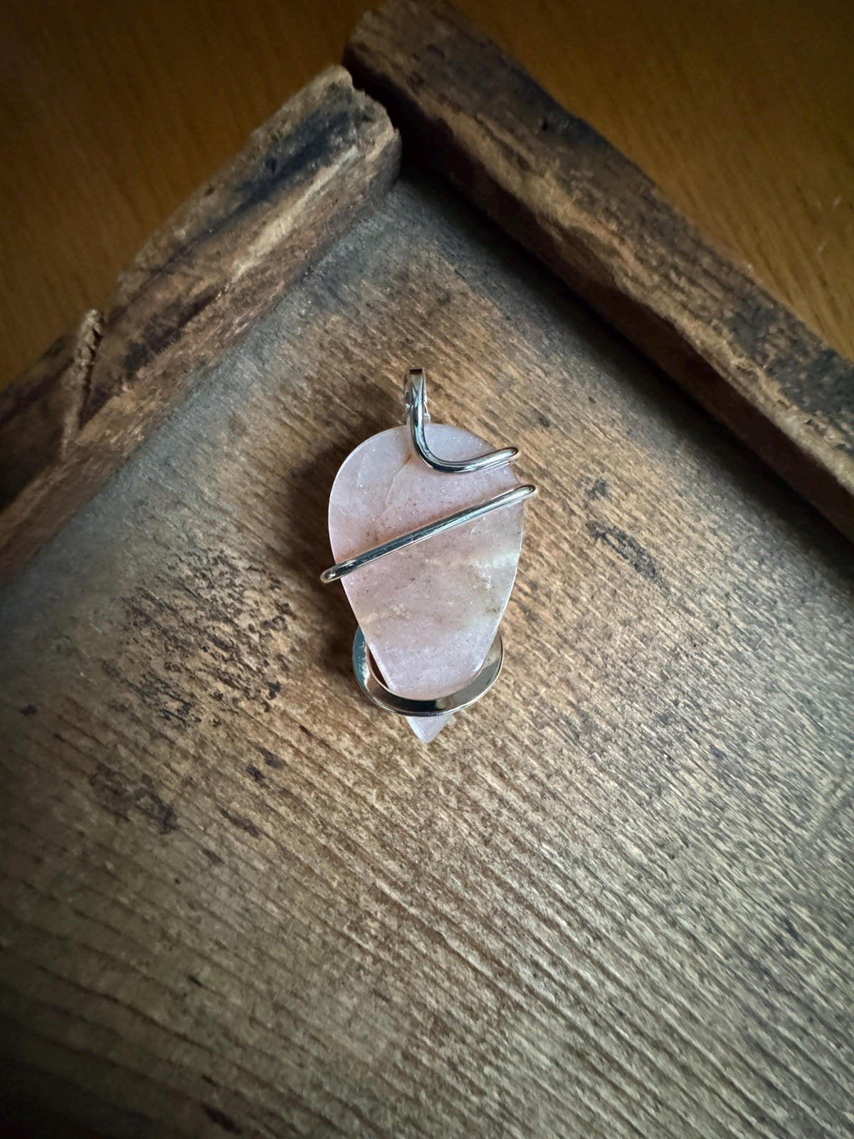 Pink moonstone in sterling silver pendant