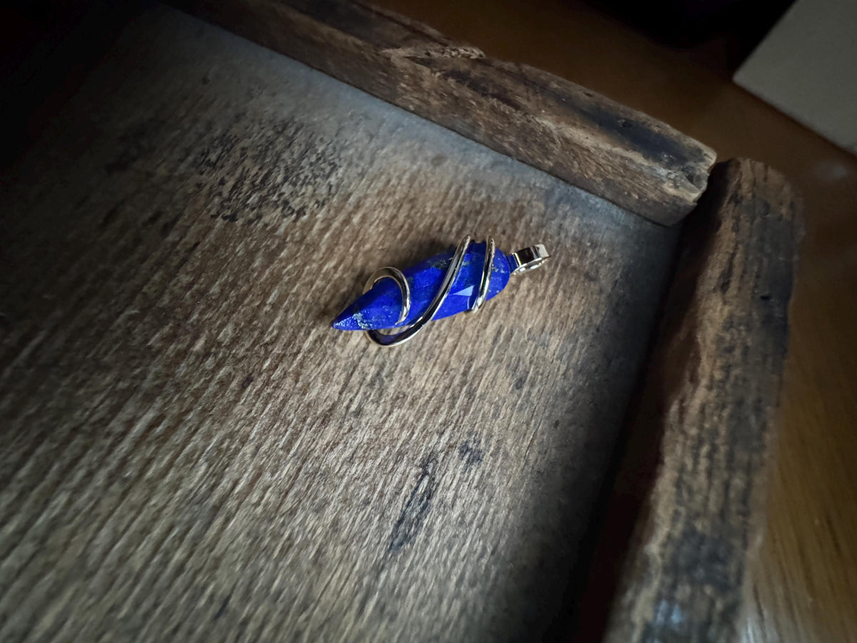 Lapis in forged 14k gold pendant