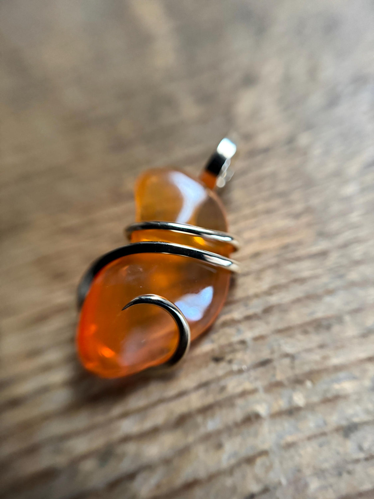 Mexican fire opal in 14k gold pendant